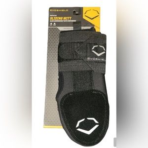 NWT LH Evoshield sliding mitt